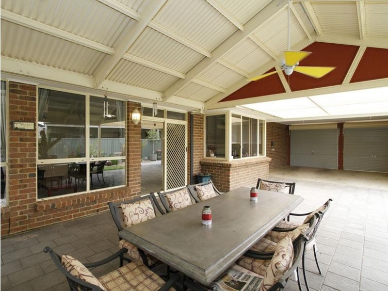 5 Empress Court, Mawson Lakes SA 5095