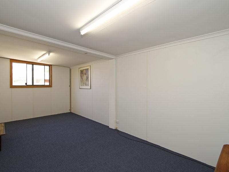 102 Amsterdam Crs, Salisbury Downs SA 5108