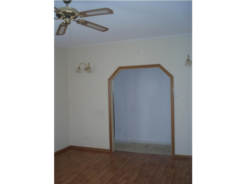 16 Fleet Ave, Hillcrest SA 5086