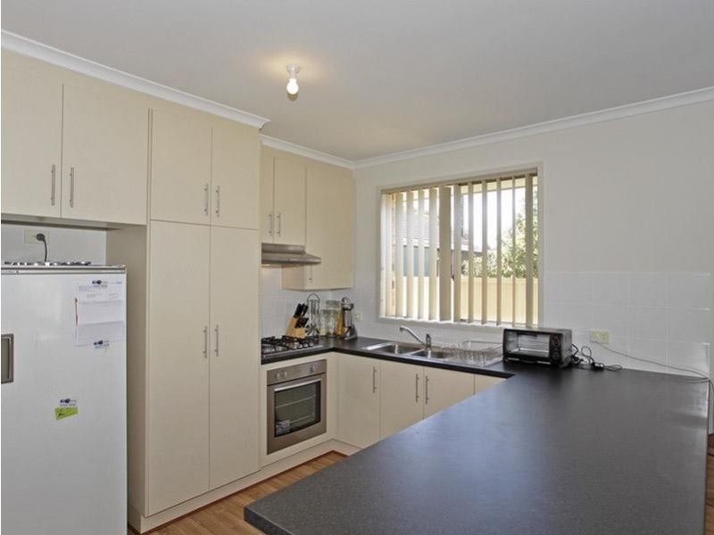 369 Churchill Rd, Kilburn SA 5084