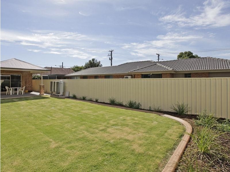 369 Churchill Rd, Kilburn SA 5084