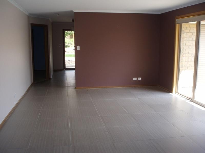 33 Candlebark Grove, Greenwith SA 5125