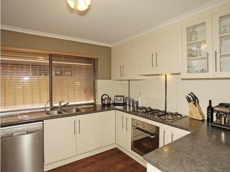 16 Winston Ave, Paralowie SA 5108