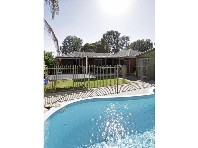 16 Winston Ave, Paralowie SA 5108