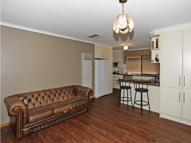 16 Winston Ave, Paralowie SA 5108