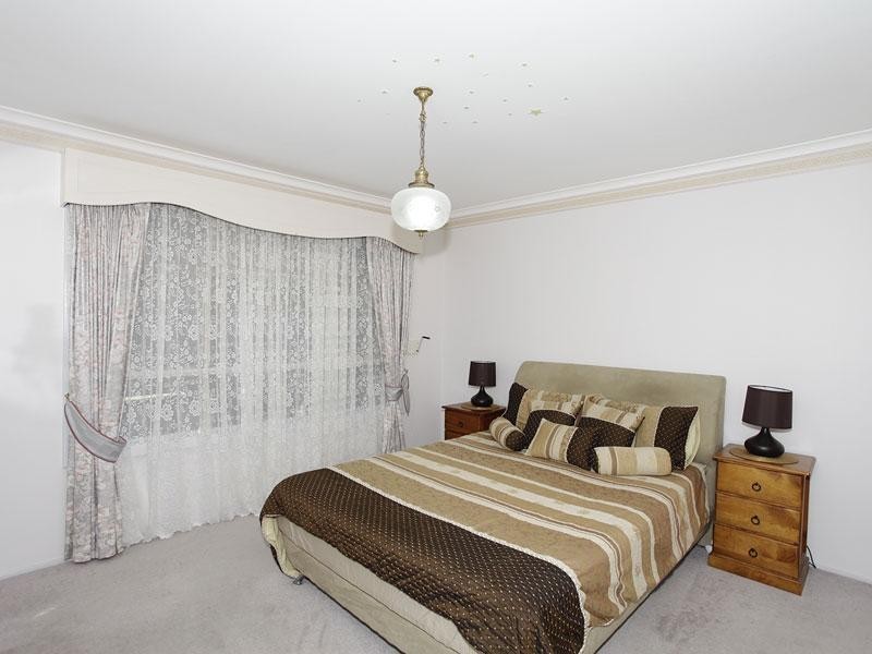 93 Billabong Rd, Para Hills SA 5096