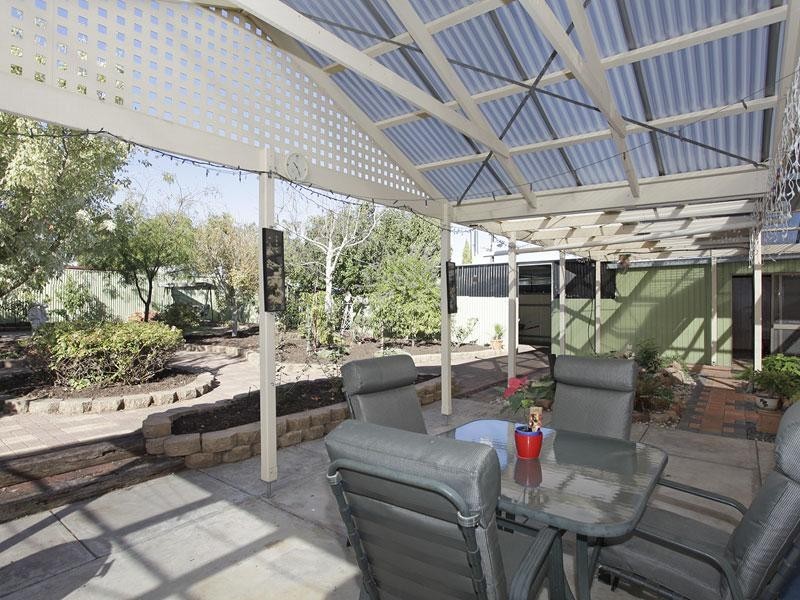 93 Billabong Rd, Para Hills SA 5096