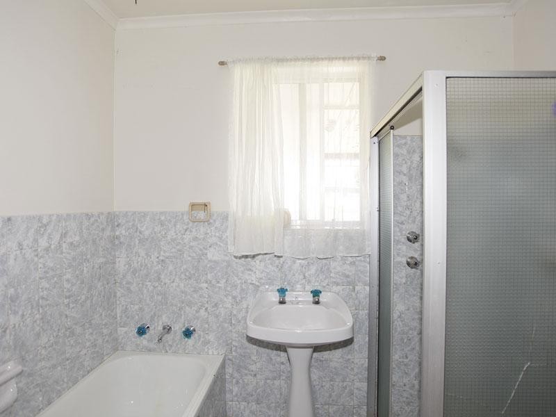 23 Snowdon Ave, Salisbury East SA 5109