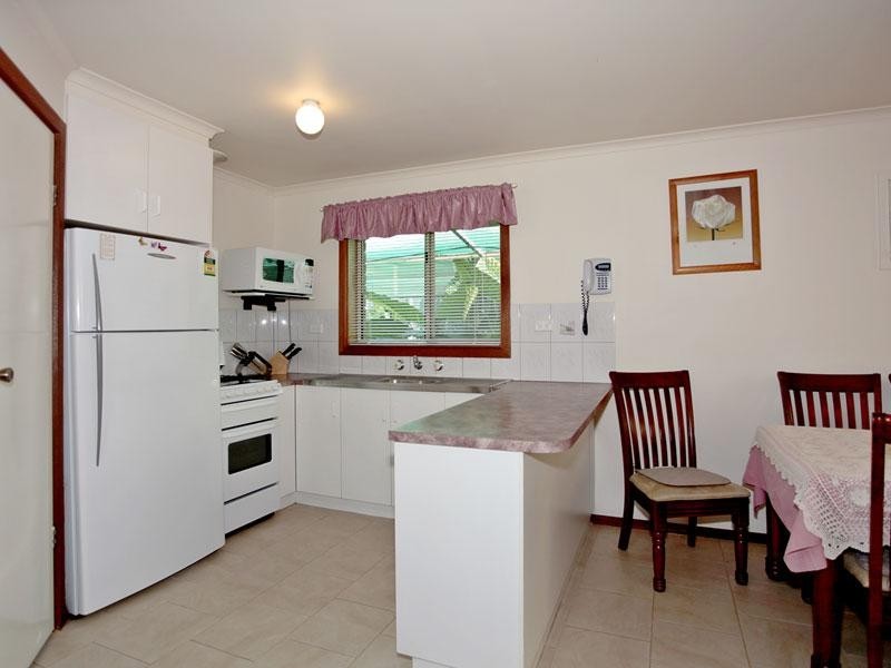 27 McVann Avenue, Paralowie SA 5108