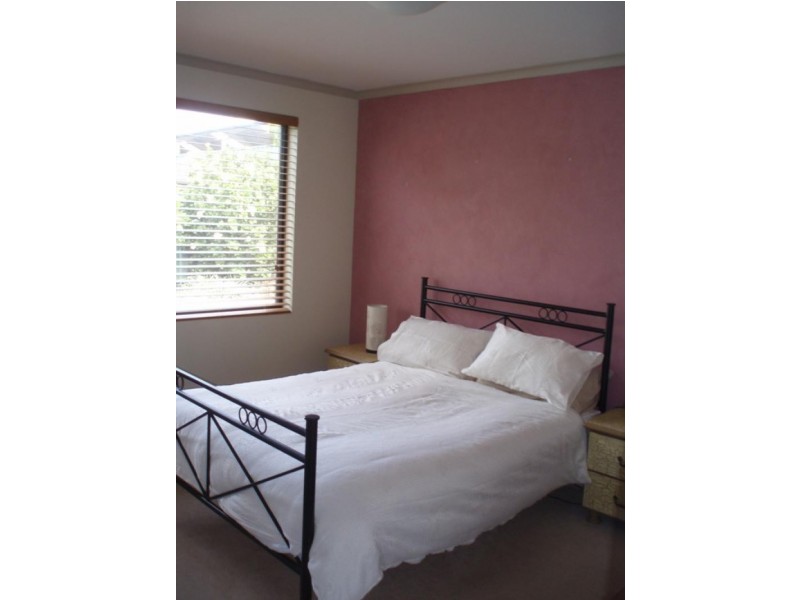 25 Jackaroo Cres, Walkley Heights SA 5098