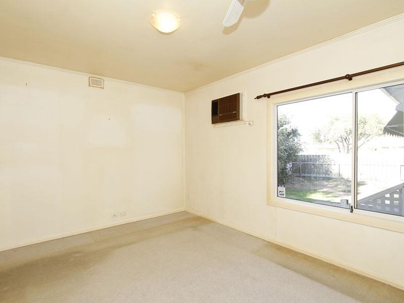 11 Westralia St, Greenacres SA 5086