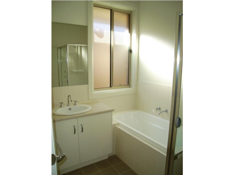 14 Fulton St, Gilles Plains SA 5086