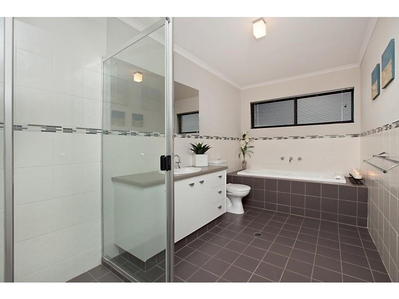 41 Sanctuary Drive, Mawson Lakes SA 5095