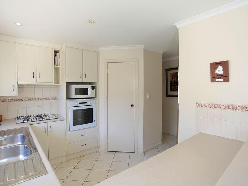 80 Lord Howe Ave, Oakden SA 5086