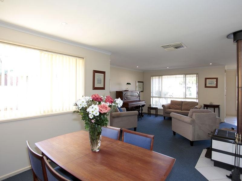 80 Lord Howe Ave, Oakden SA 5086