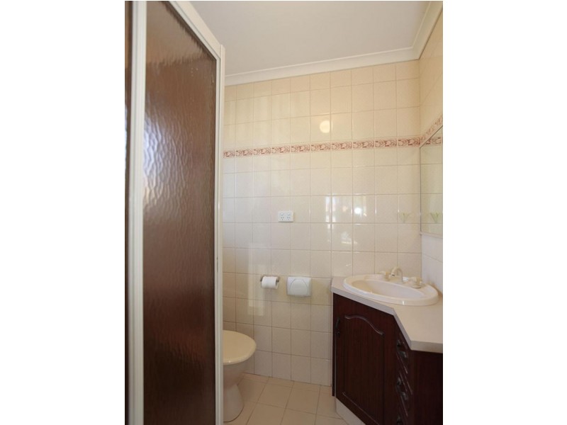 80 Lord Howe Ave, Oakden SA 5086