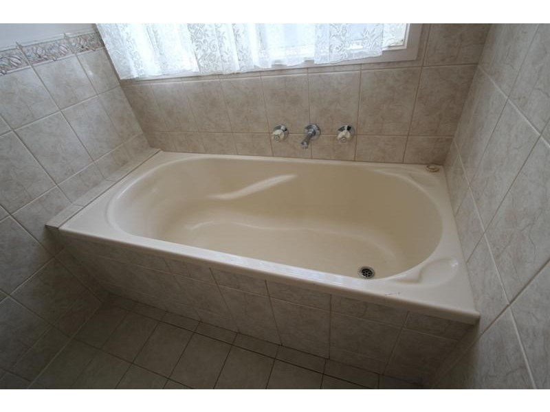 111 Daphne Road, Salisbury East SA 5109