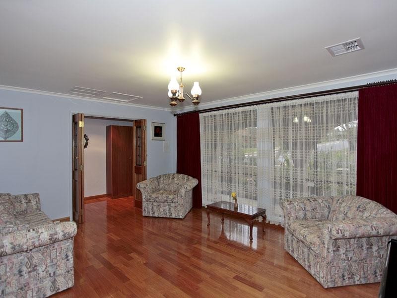 9 Noritake Road, Modbury Heights SA 5092