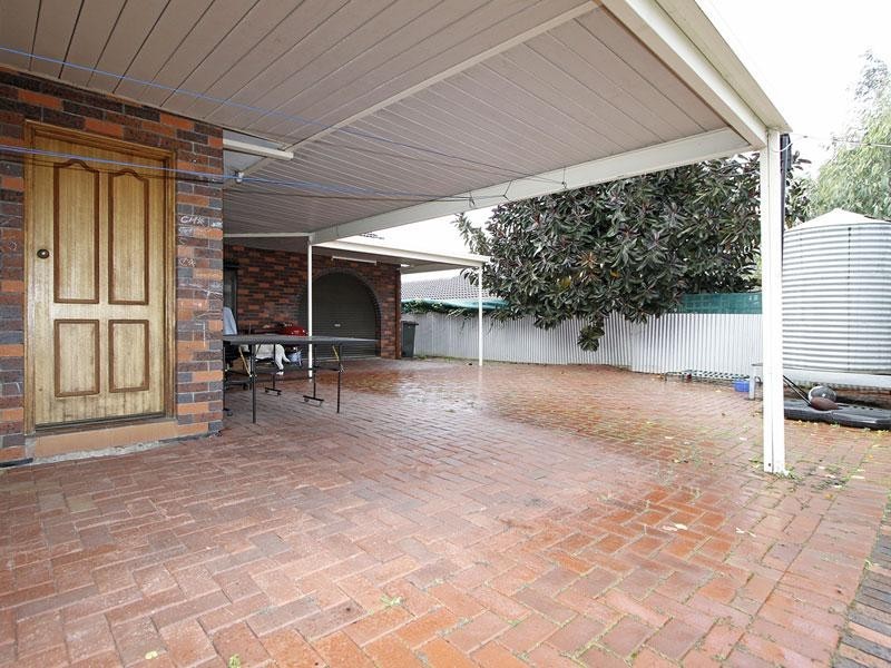90 Tolley Rd, St Agnes SA 5097