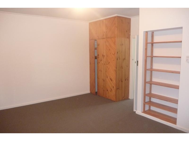 7 Tasman Avenue, Gilles Plains SA 5086