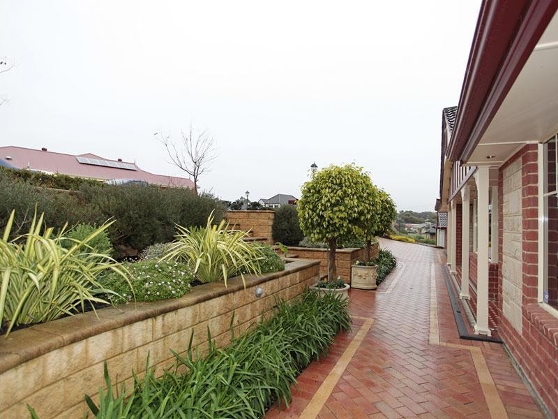 14 River Walk, Walkley Heights SA 5098