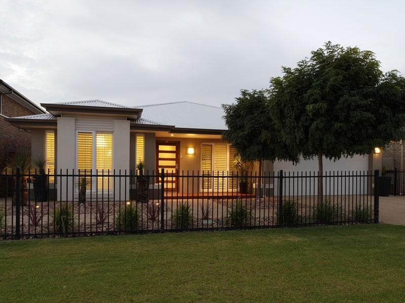25 The Boulevard, Parafield Gardens SA 5107