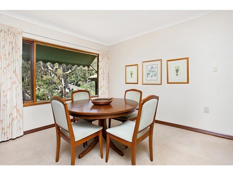 2 Eucalypt Ct, Stonyfell SA 5066