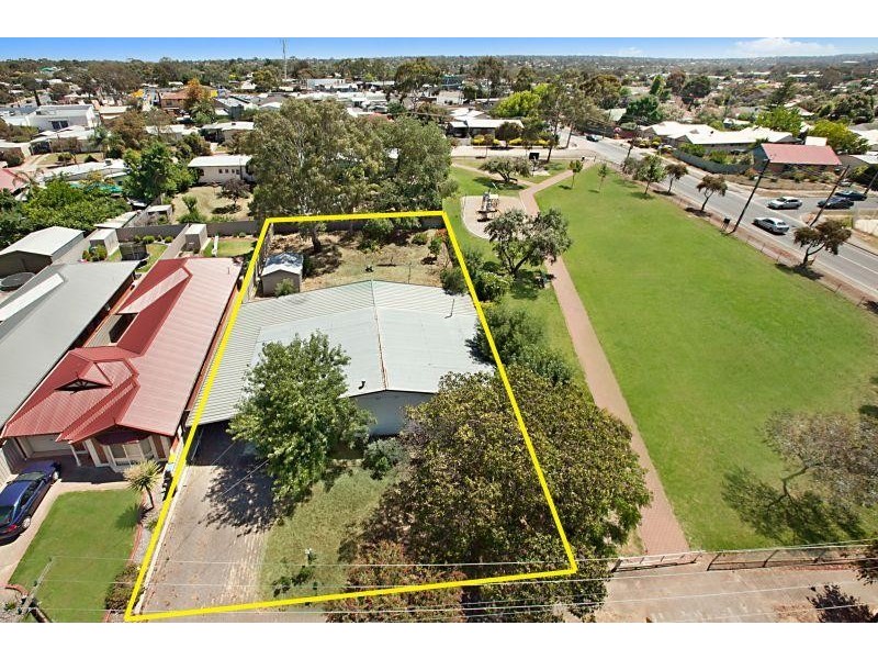 14 Baird Ave, Holden Hill SA 5088