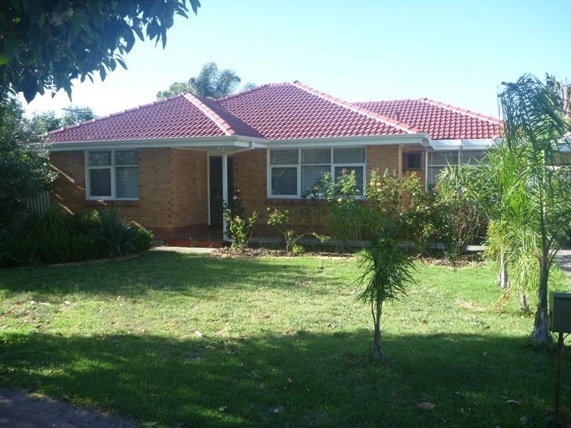 8 Birch Grove, Dernancourt SA 5075