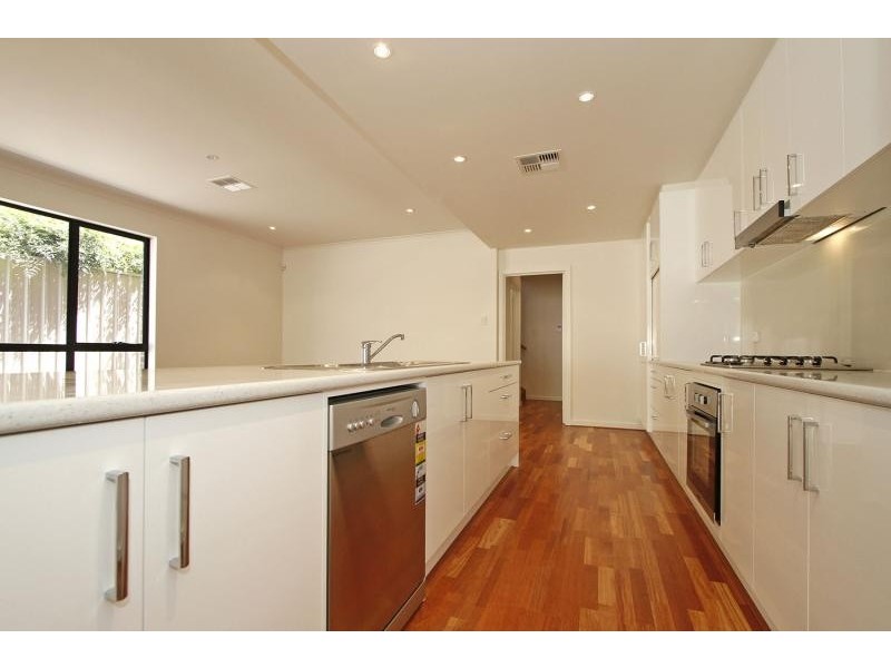 11a Edmund Rd, Highbury SA 5089