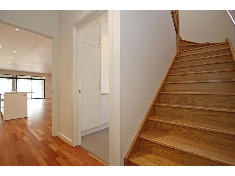 11a Edmund Rd, Highbury SA 5089