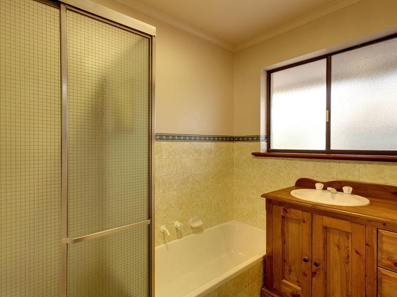 3a Farm Drive, Redwood Park SA 5097