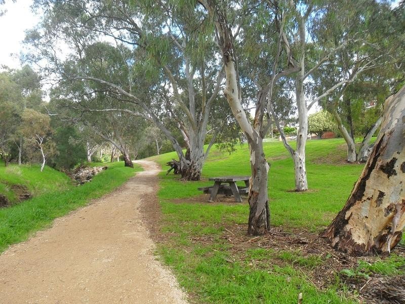 45 Flinders Drive, Valley View SA 5093