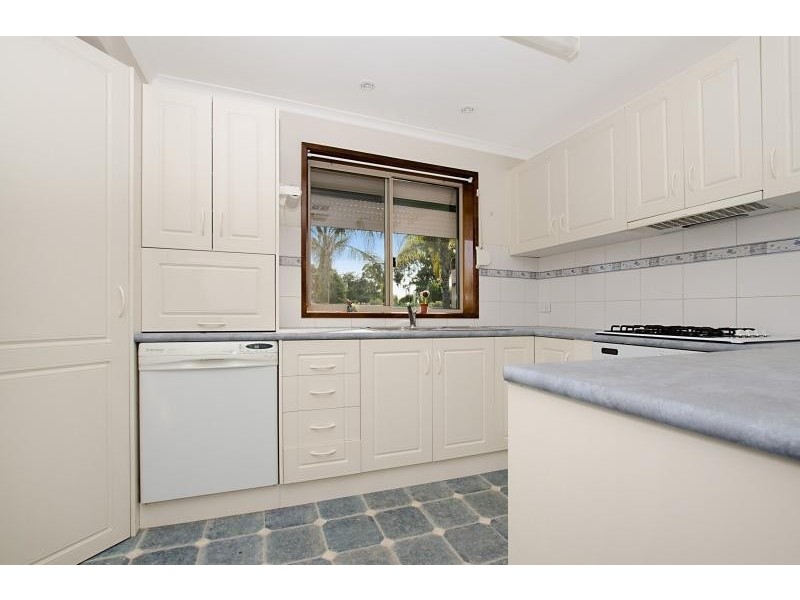 17 Koolena Cres, Munno Para SA 5115