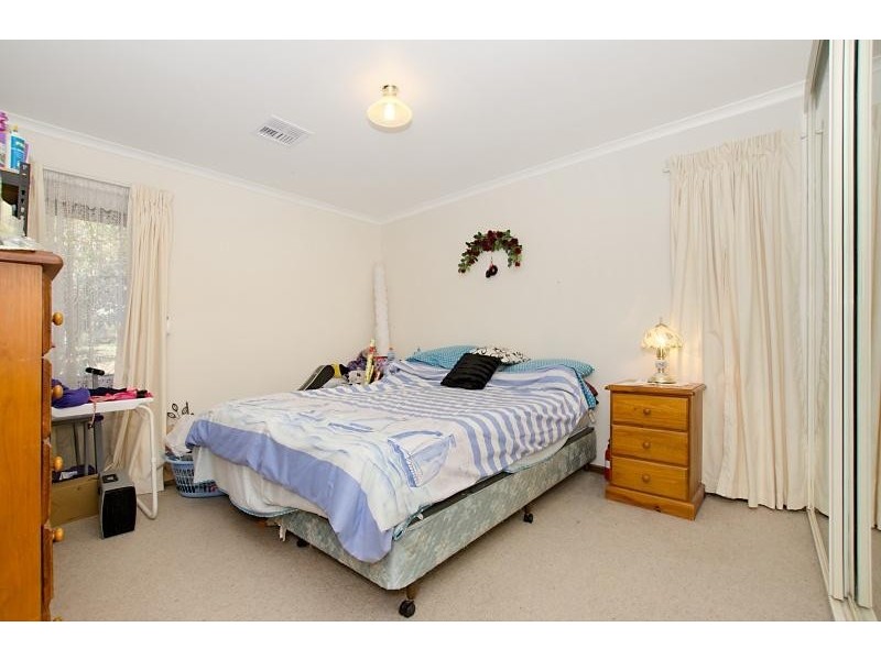 17 Koolena Cres, Munno Para SA 5115