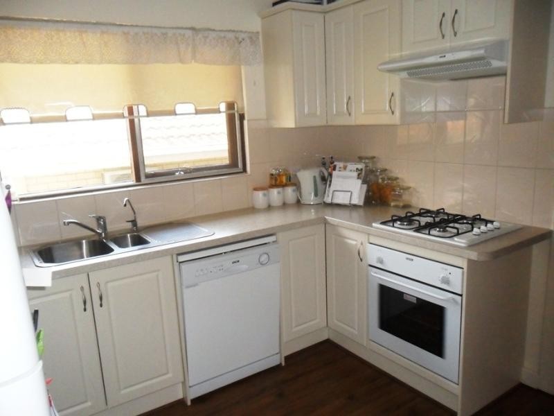 56 Salisbury Ave, Valley View SA 5093