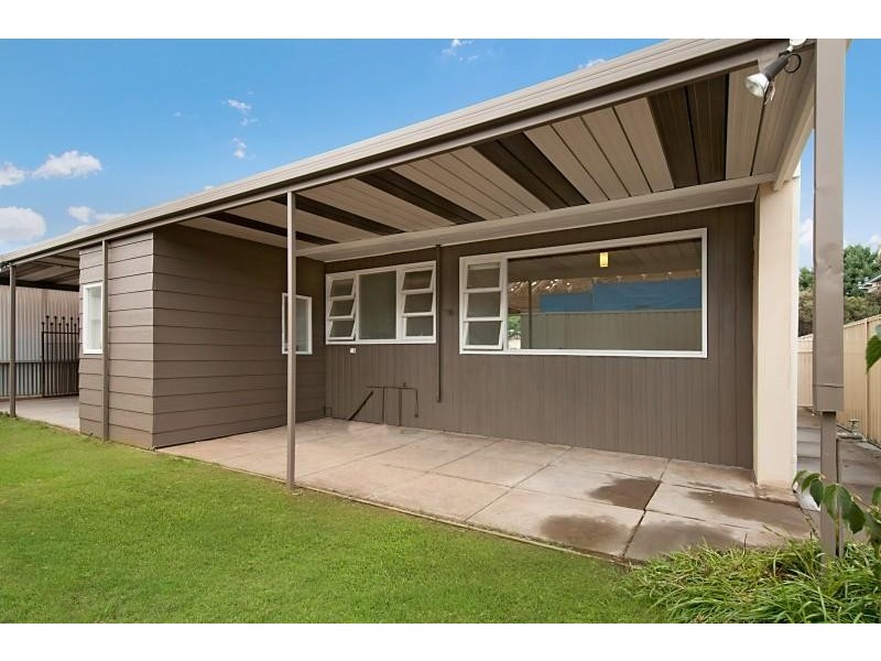 18 Maple Ave, Klemzig SA 5087