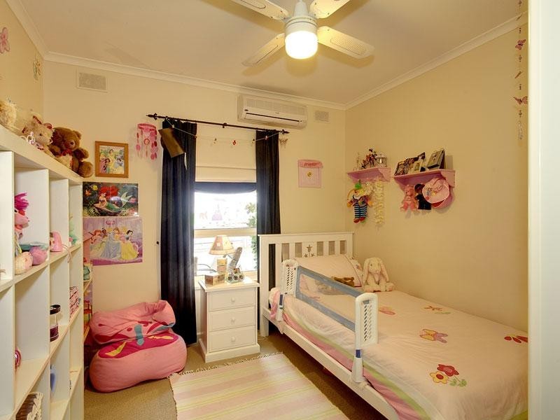 56 Salisbury Ave, Valley View SA 5093