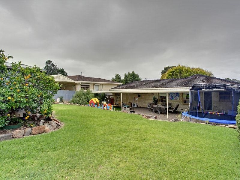 56 Salisbury Ave, Valley View SA 5093