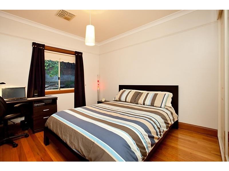 36 Angove Park Dr, Tea Tree Gully SA 5091