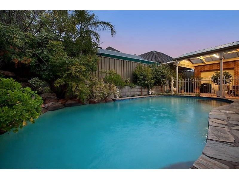 36 Angove Park Dr, Tea Tree Gully SA 5091