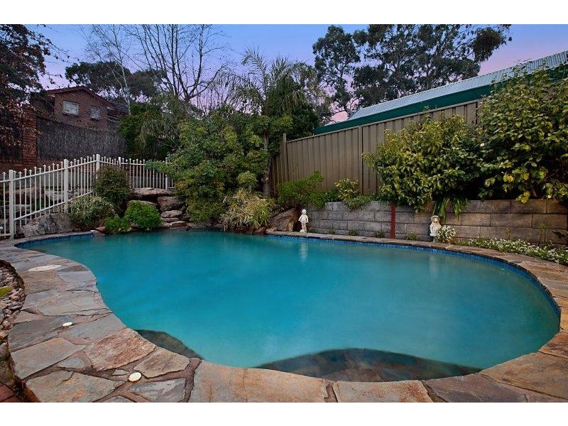 36 Angove Park Dr, Tea Tree Gully SA 5091