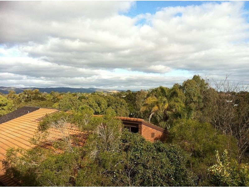 29 Flinders Drive, Valley View SA 5093