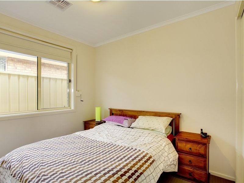 14 Cowra Avenue, Gilles Plains SA 5086