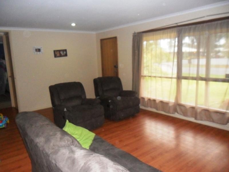 6 Buckland St, Parafield Gardens SA 5107