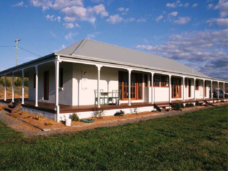 7 GLOVER DRIVE, Yass NSW 2582