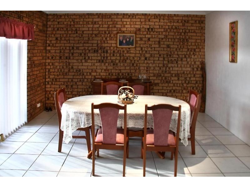 19 SHEARSBY CRESCENT, Yass NSW 2582