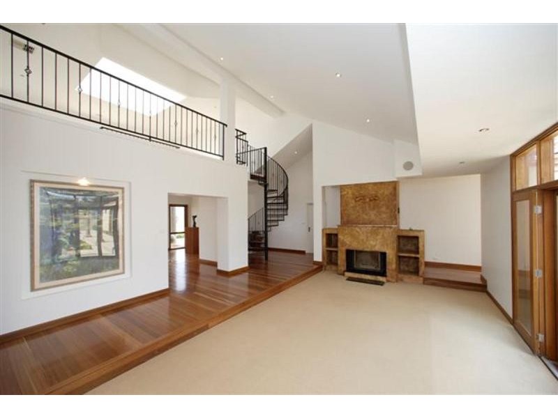 110 SOUTHWELL ROAD, Hall ACT 2618