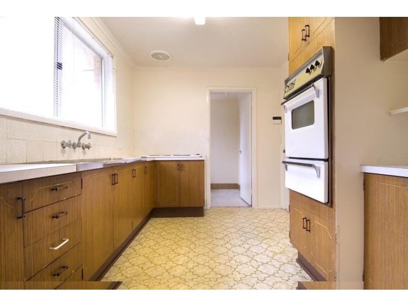 93 BEAUREPAIRE CRESCENT, Holt ACT 2615