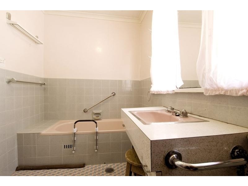 85 Archibald Street, Lyneham ACT 2602